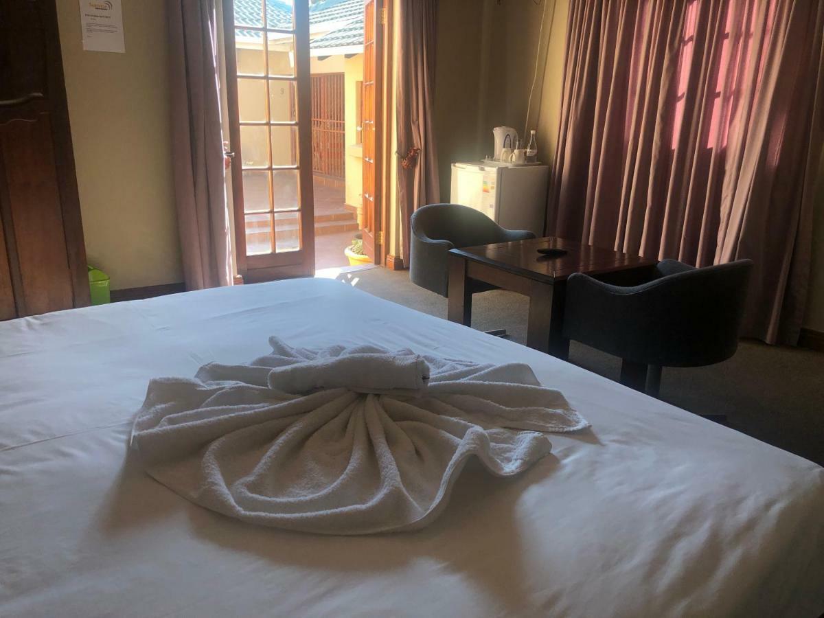 Sunrise Boutique Hotel Witbank Exterior foto